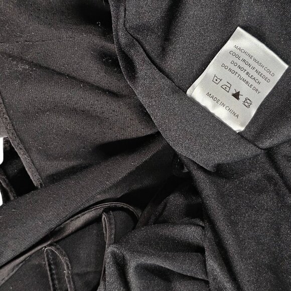Baltic Born Silky V-Neck High Low Wrap Dress Size XXL Black Satin Short Sleeve - Picture 10 of 10